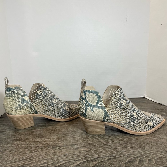 Dolce Vita Snakeskin Patterned Ankle Boots Women’s Size 7.5. Pre-owned-some wear - Picture 5 of 14